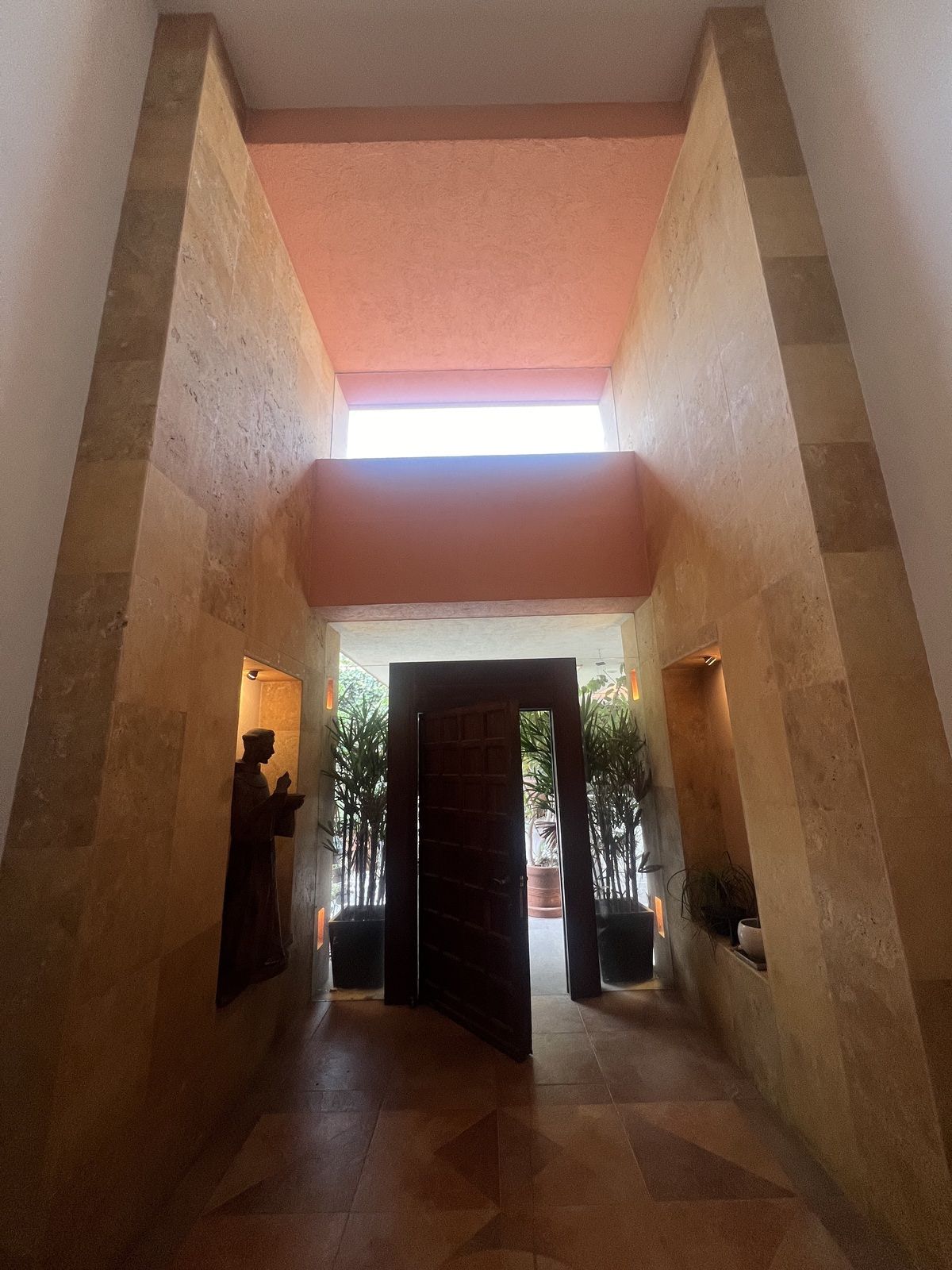 RESIDENCIA EN VENTA EN LOMAS COUNTRY - foto 1