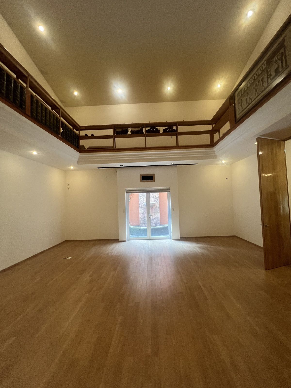 RESIDENCIA EN VENTA EN LOMAS COUNTRY - foto 5