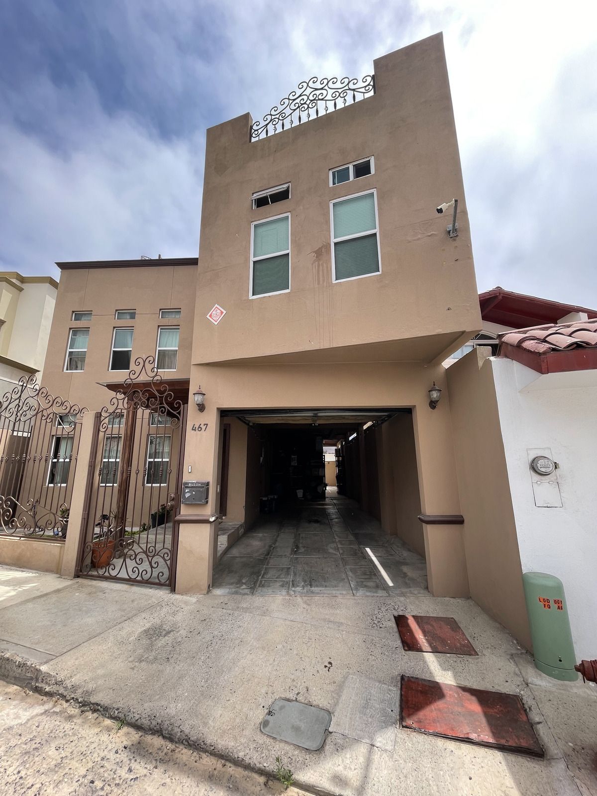 https://assets.easybroker.com/property_images/4646479/78279330/EB-QV6479.jpg?version=1722487414