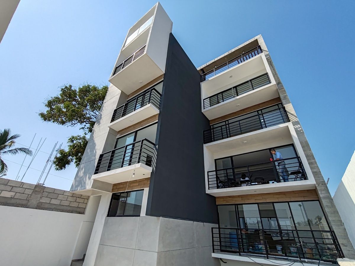1 de 14: FACHADA DEL EDIFICO