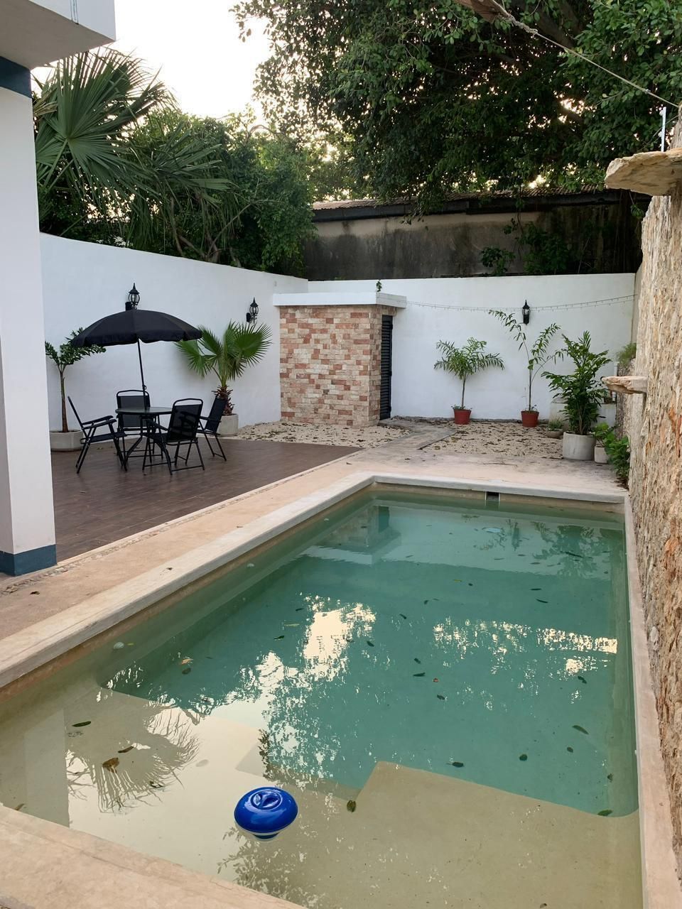 1 of 26: Piscina
