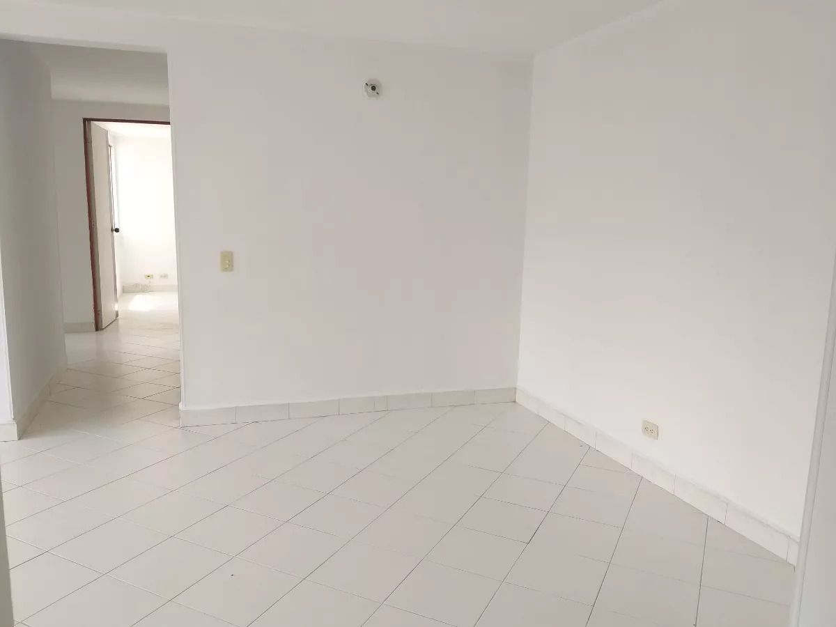 4 de 17