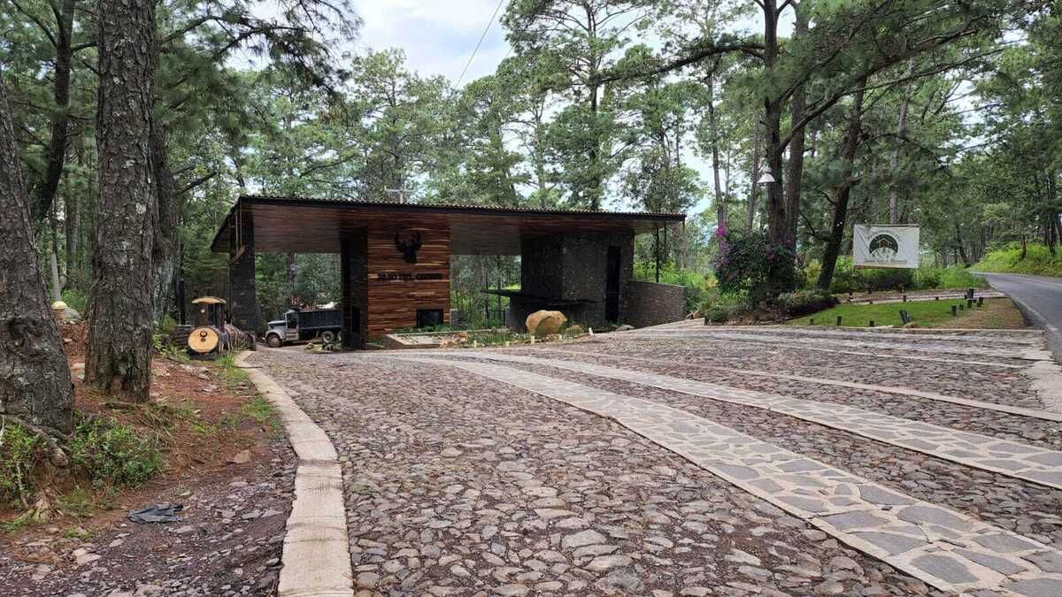 VENTA de Lote de 604.44 mts en Paso del Ciervo - foto 1