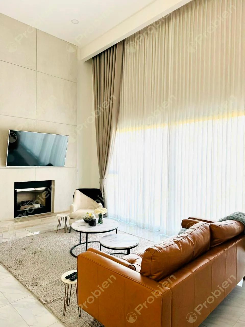 CASA EN VENTA EN COLINAS DE AGUA CALIENTE