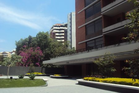 EB-AT5475