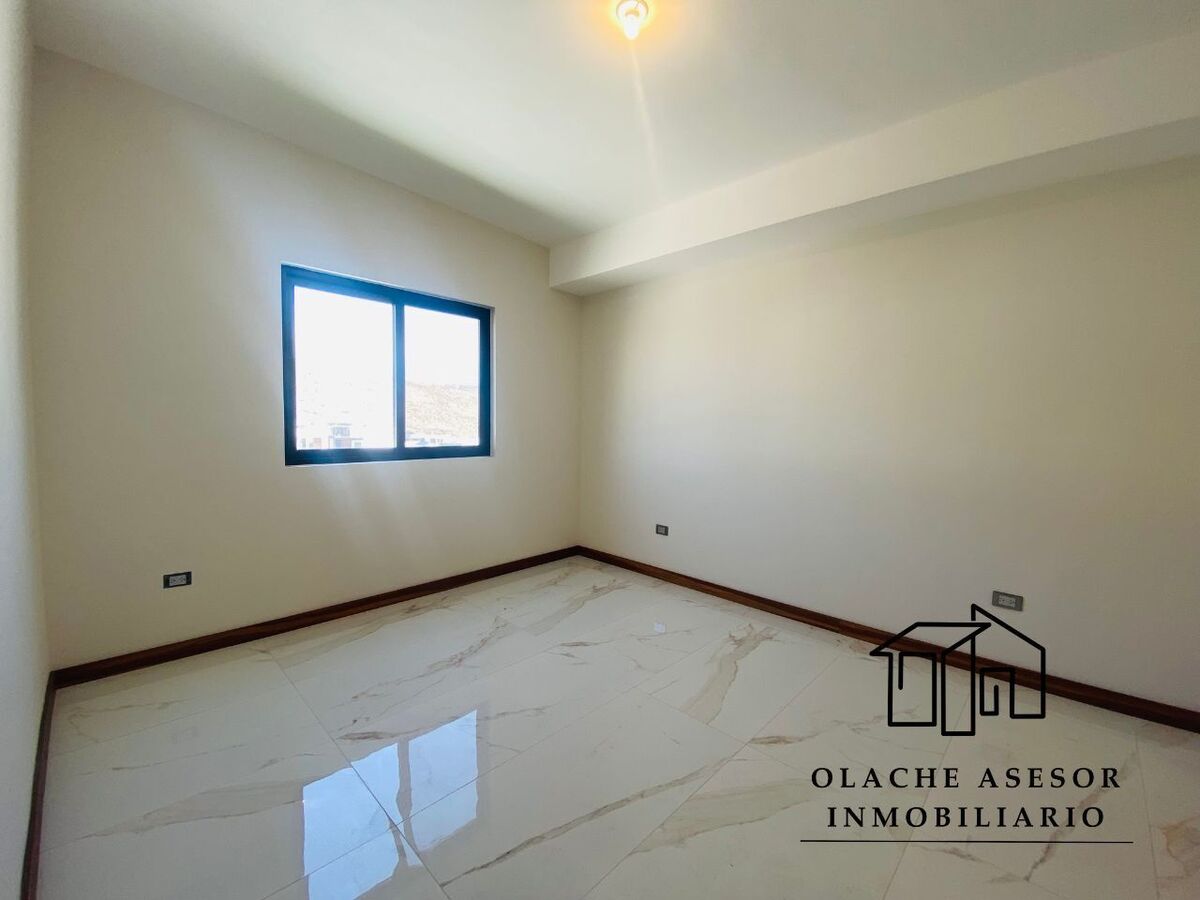 18 of 23: RECAMARA SECUNDARIA