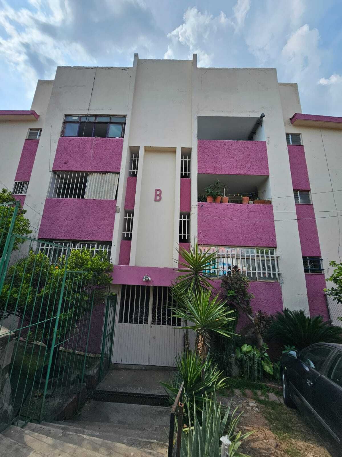 https://assets.easybroker.com/property_images/4658529/78507394/EB-QW8529.jpg?version=1723011966