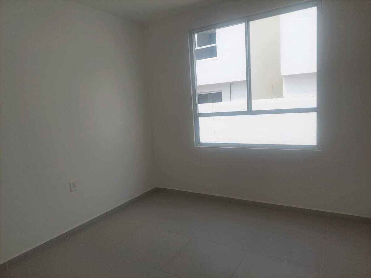 15 of 23: 2 recámaras secundarias