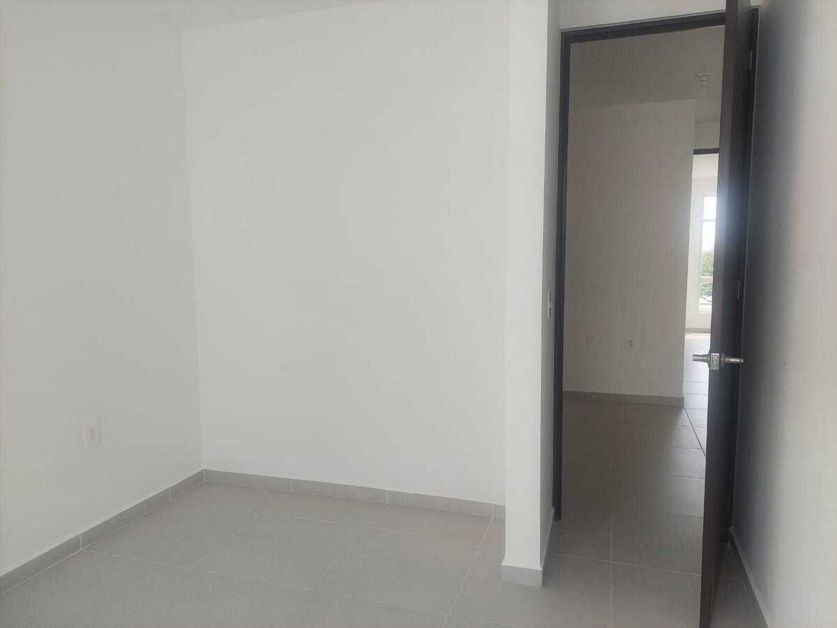 16 of 23: Area para closet