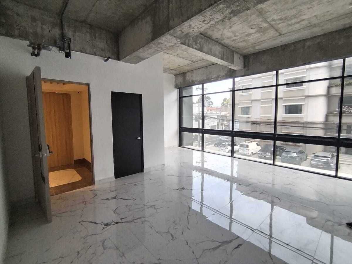 Clínica u Oficina en Renta, Edificio Renovati, foto 1 de 7