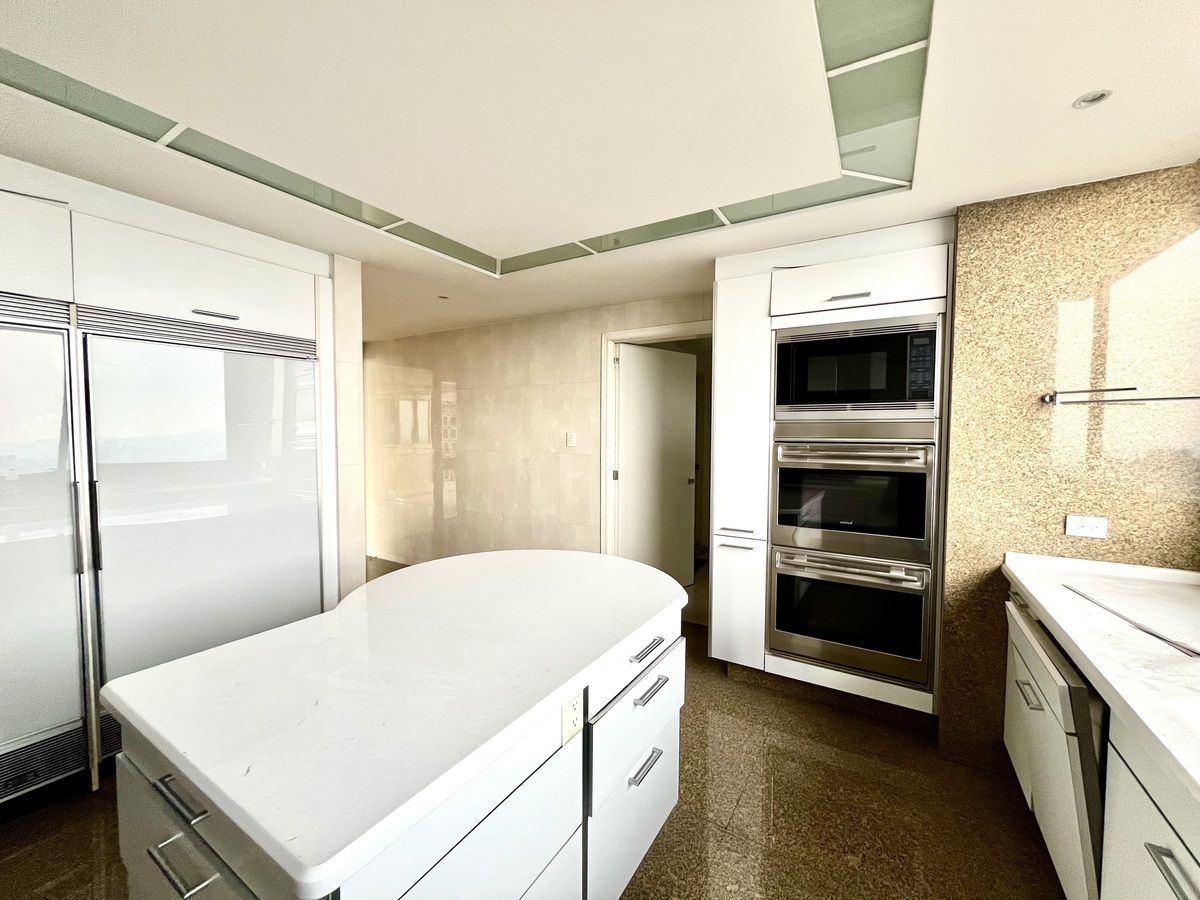 Cocina con doble horno