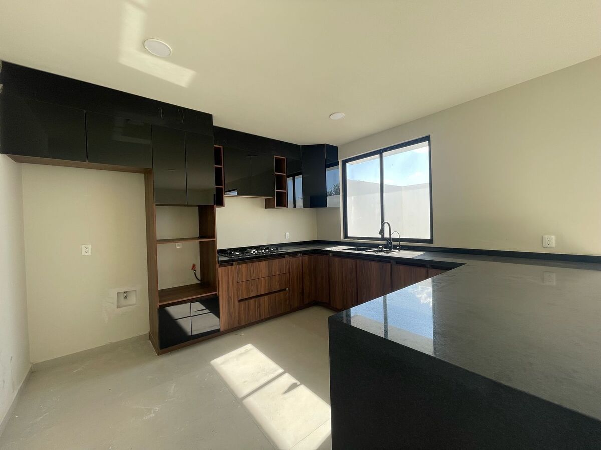 4 de 8: Cocina