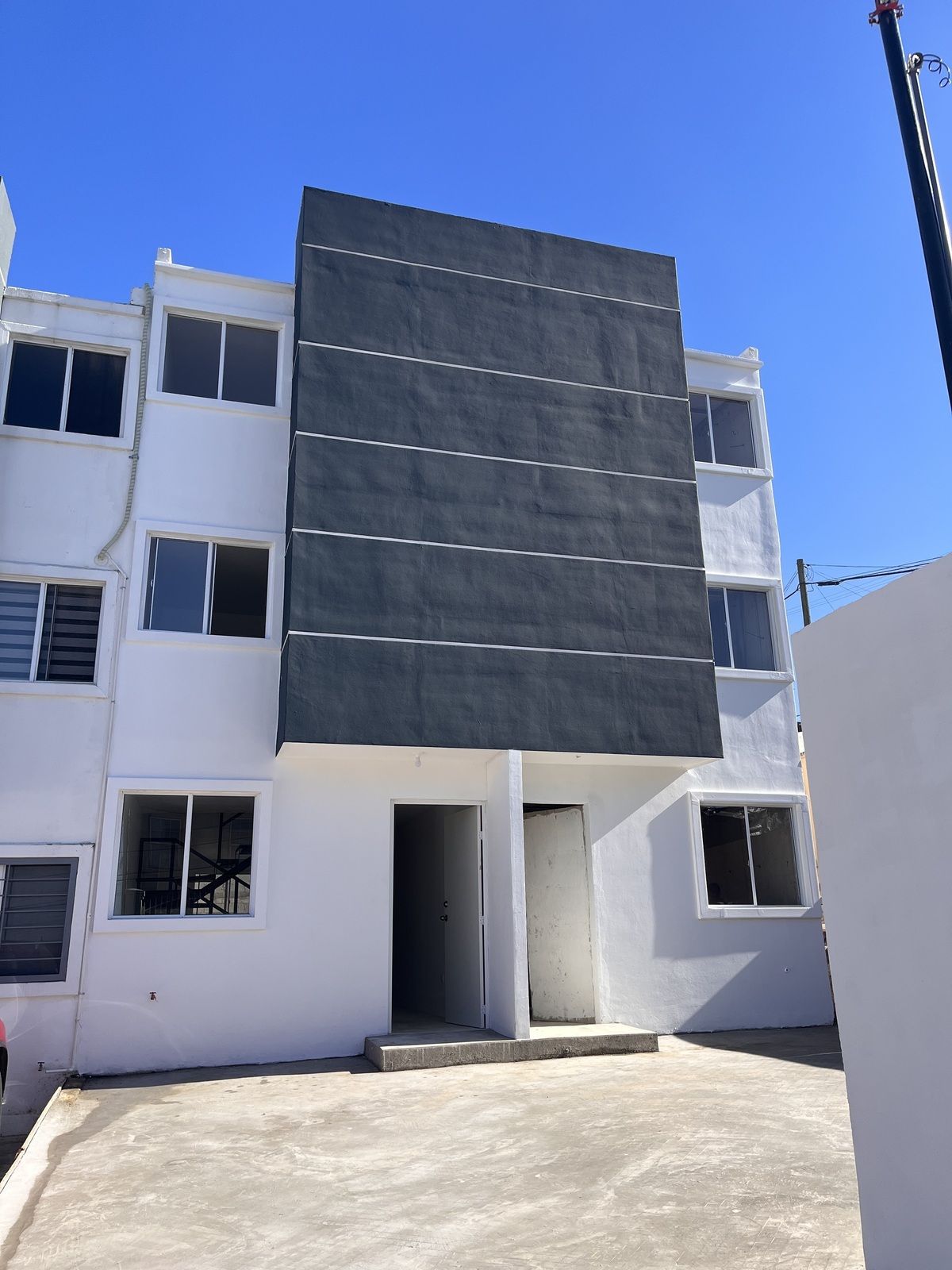 1 de 14: Fachada