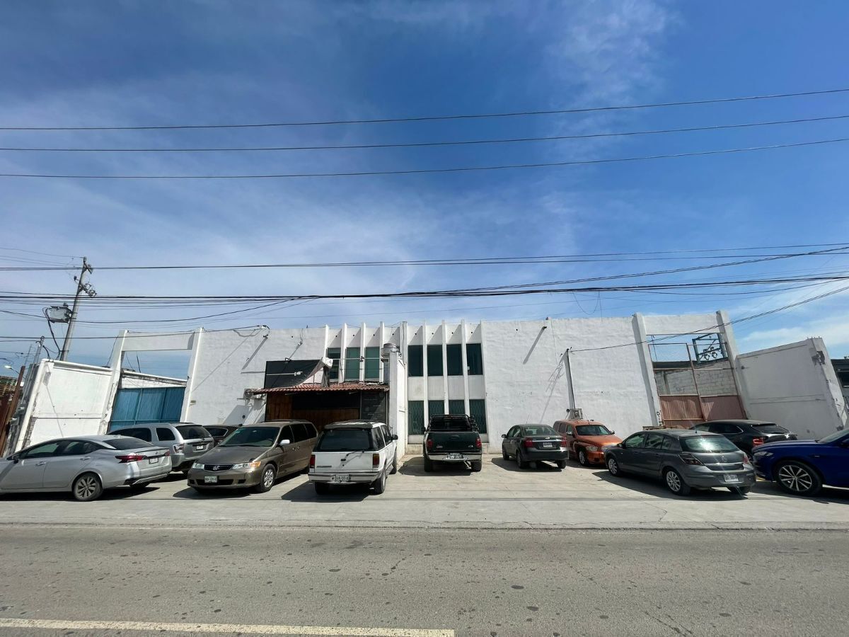 VENTA TERRENO COMERCIAL E INDUSTRIAL - Apodaca