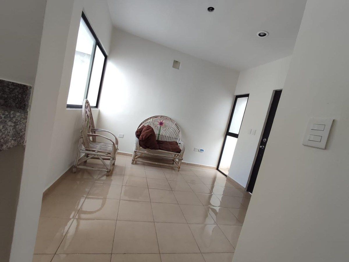 House in Tixcacal Opichen, Mérida, photo 16 of 37