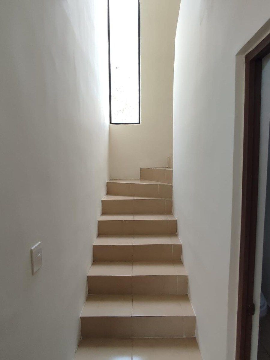 House in Tixcacal Opichen, Mérida, photo 33 of 37