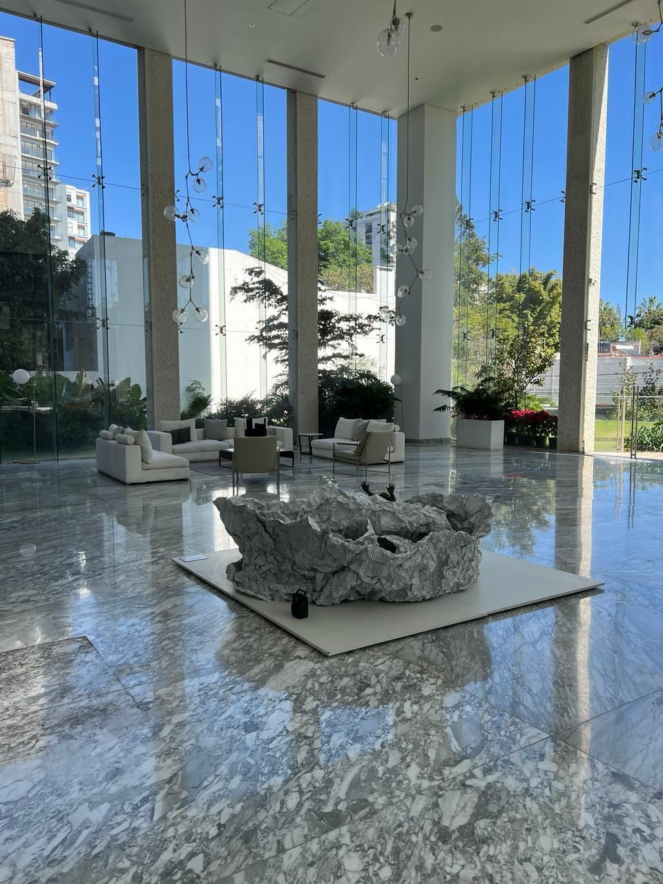 27 de 37