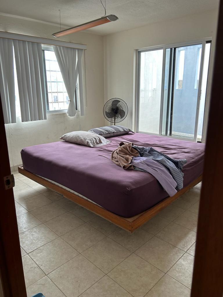 9 of 12: Habitación en segundo piso