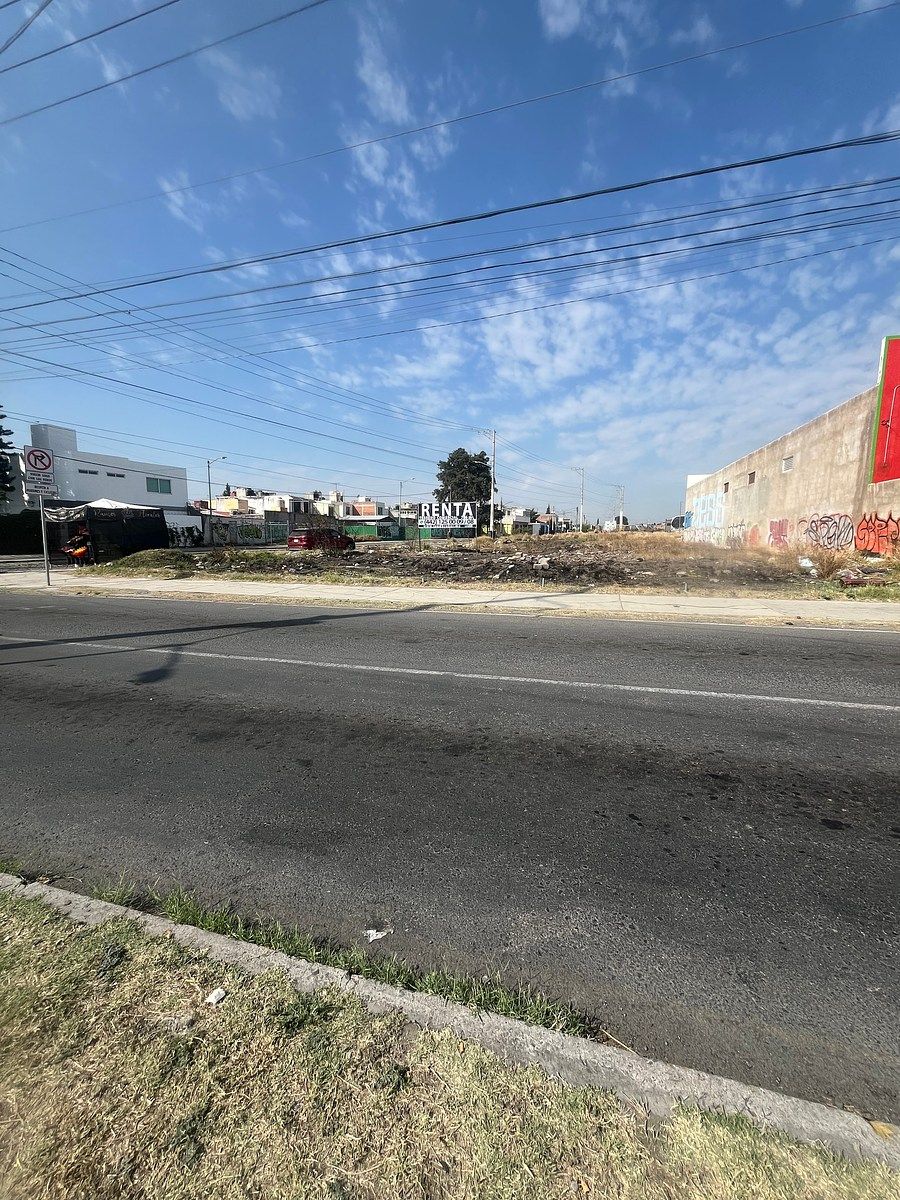 Lote comercial em Satélite, Querétaro, foto 9 de 16