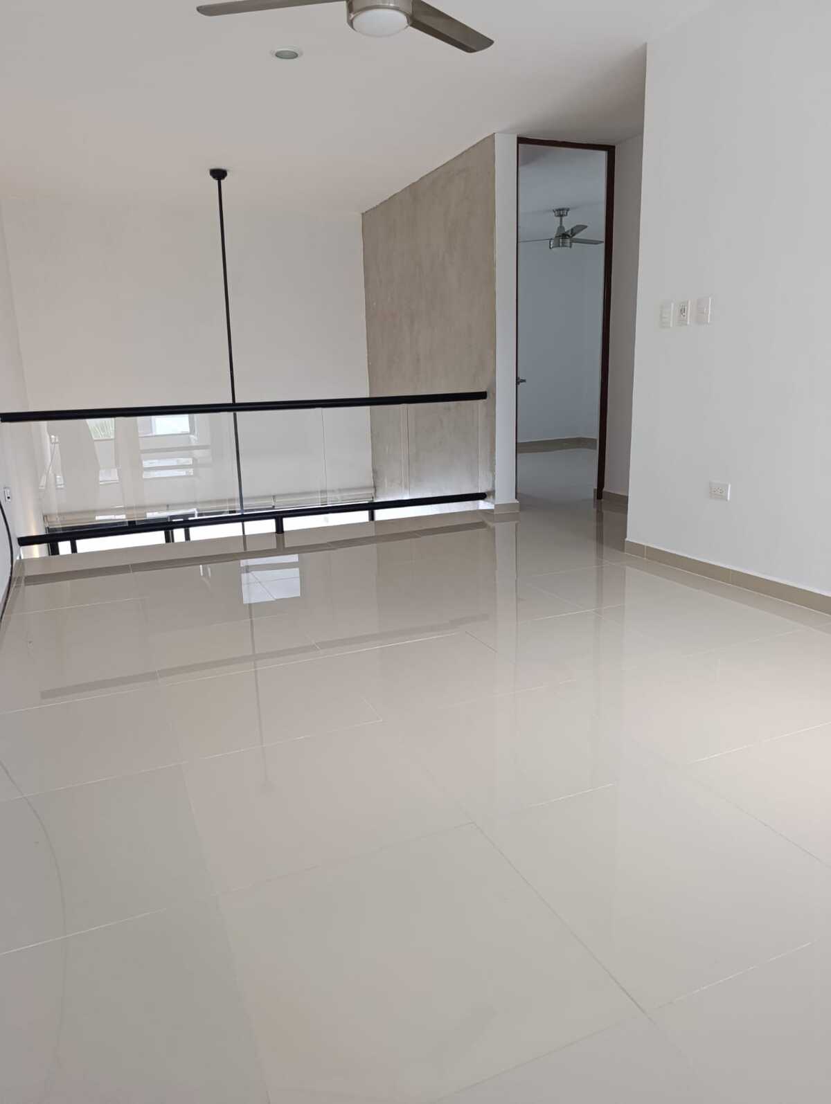 19 de 19: SALA DE TELEVISION