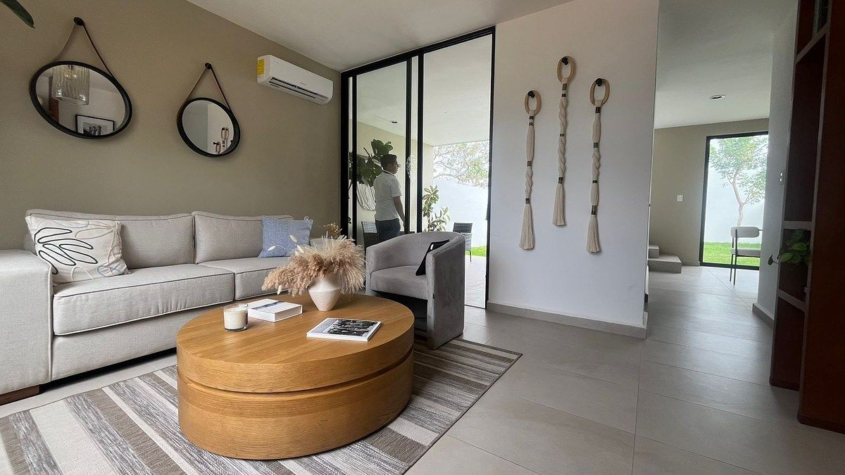 24 de 32: CASA MUESTRA