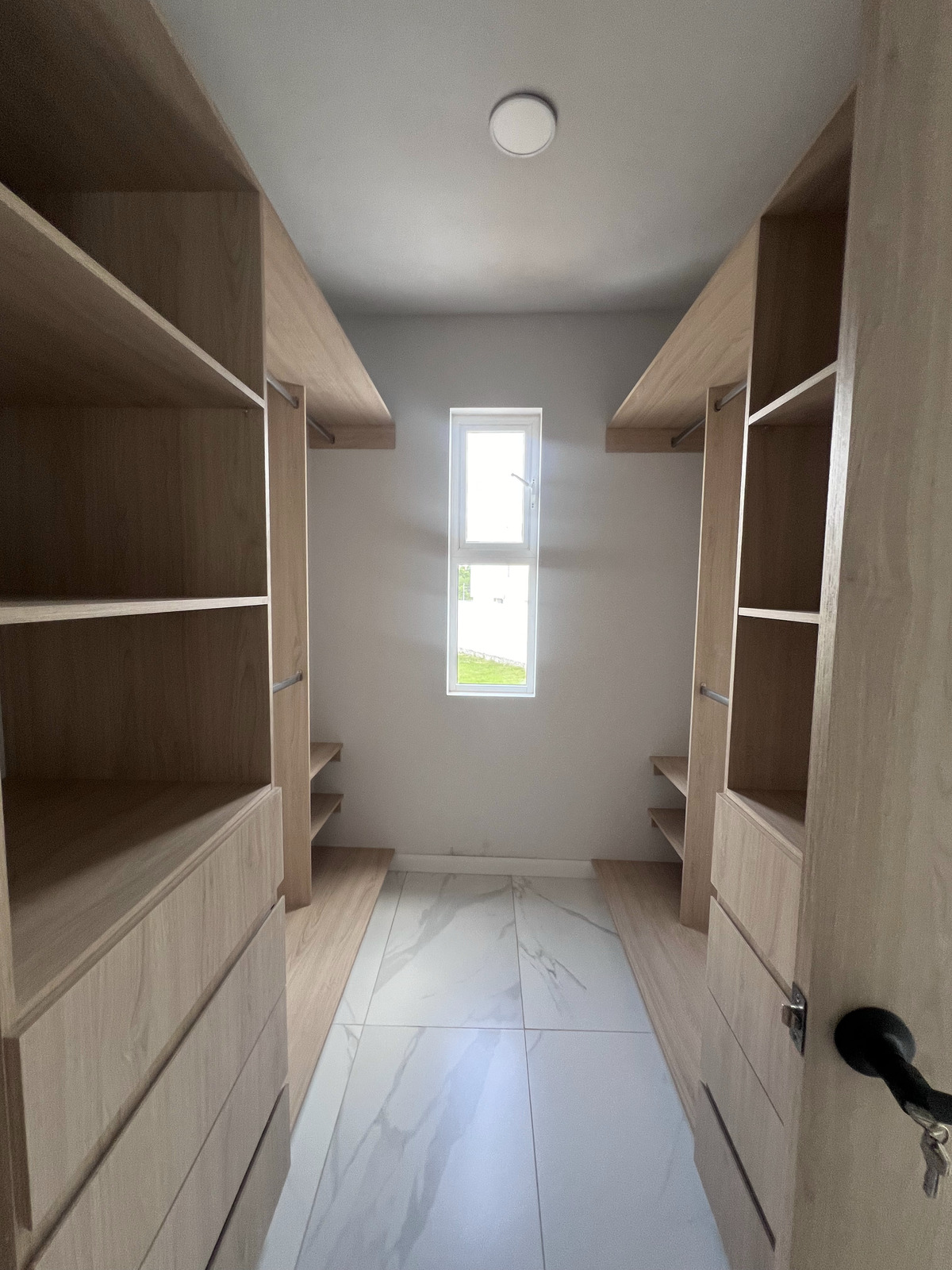 Closet recámara principal