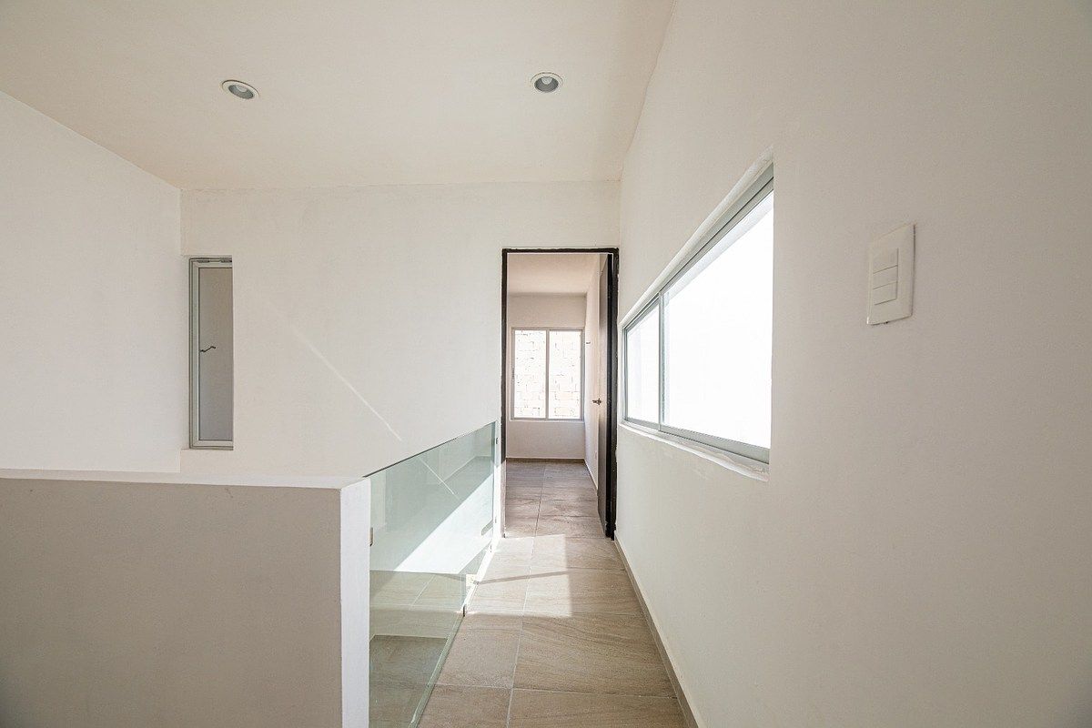 2 de 14: CASA MUESTRA