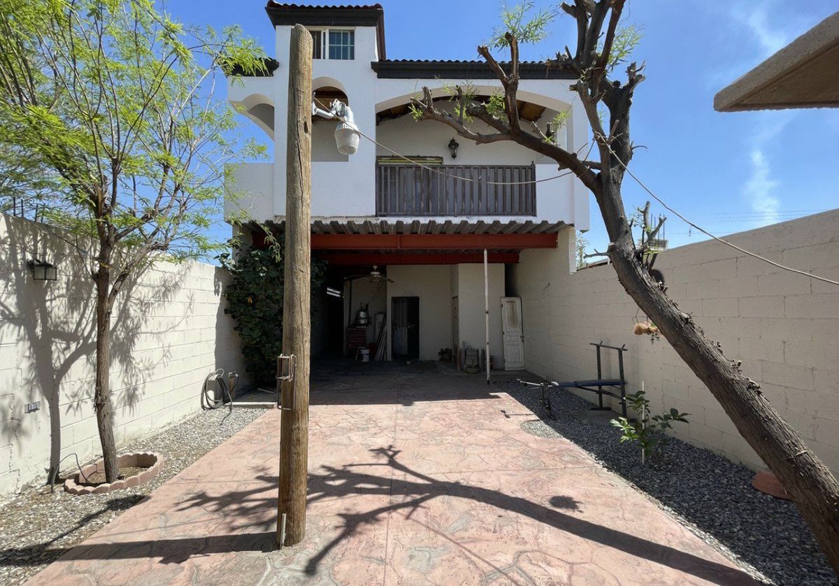 Casa en Venta en Colonia Ampliación Hidalgo.