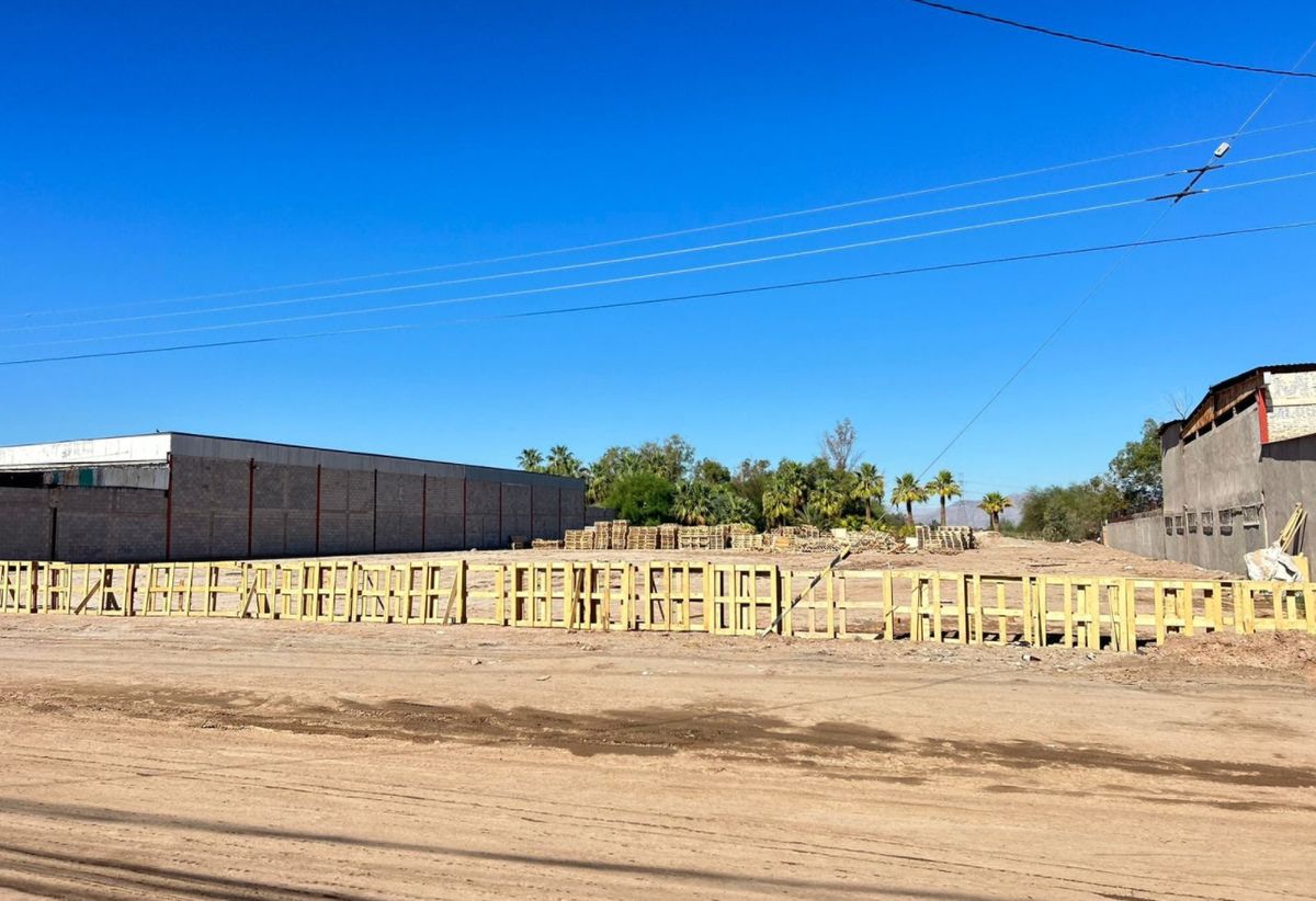 Se Vende Gran Terreno Comercial en Virreyes