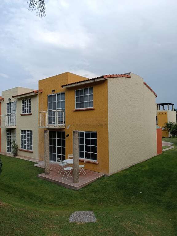https://assets.easybroker.com/property_images/4673362/78819016/EB-QY3362.jpeg?version=1723652505