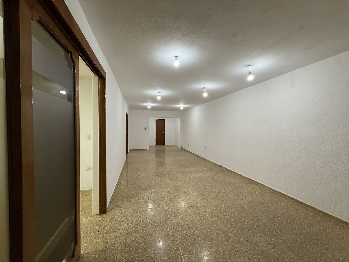 10 de 22: Imágenes mostradas son sólo para fines ilustrativos.