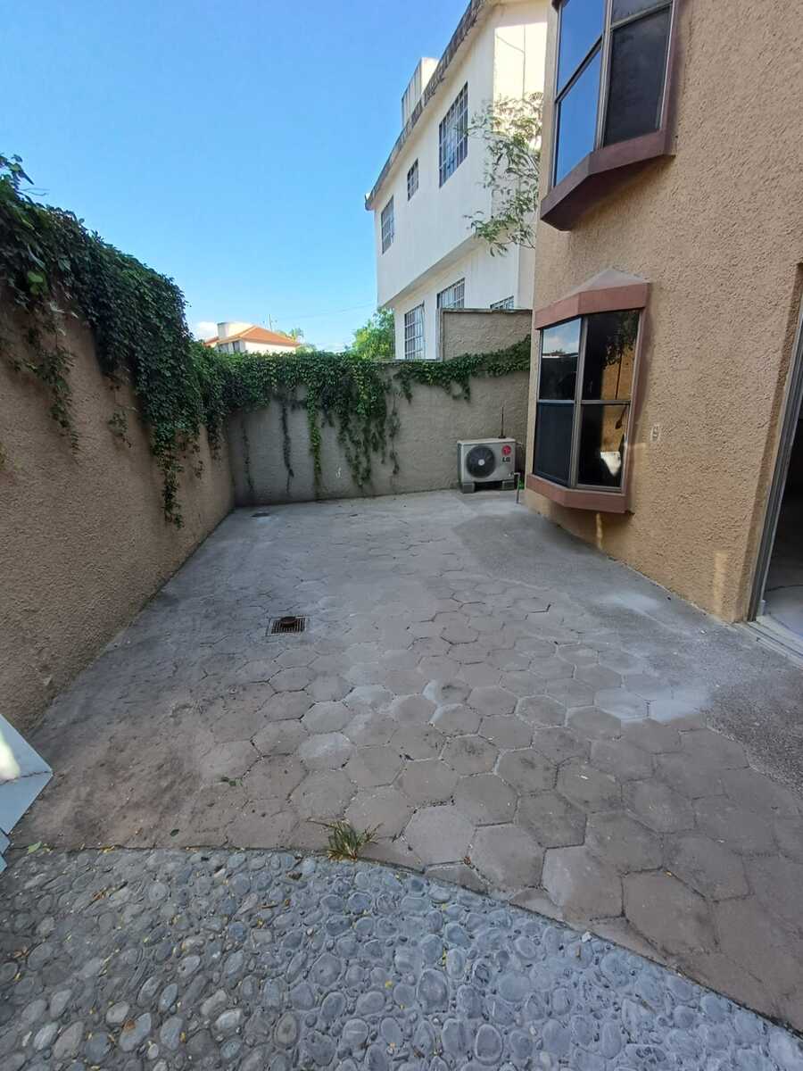 32 de 35