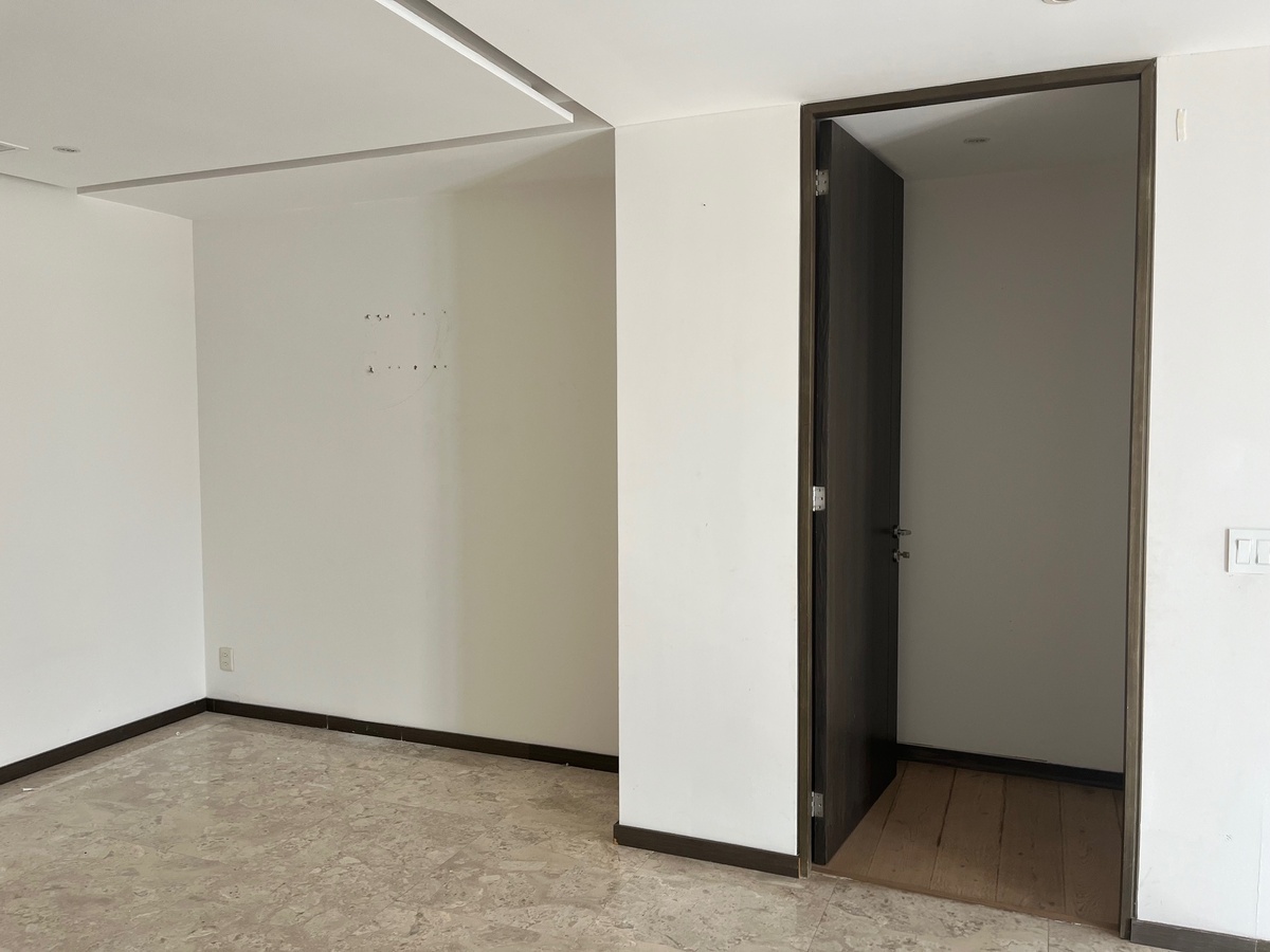 27 de 44: estudio en planta alta
