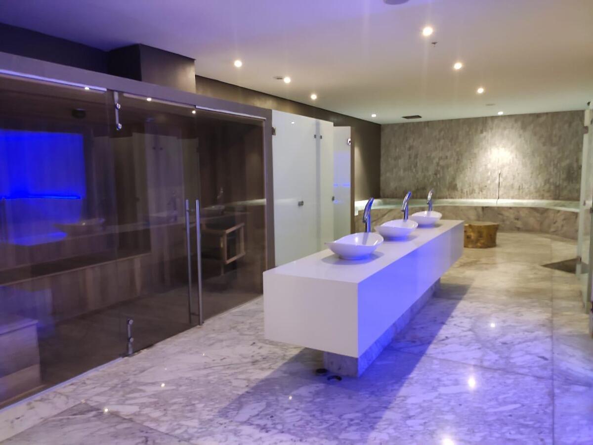 39 de 44: spa sauna vapor
