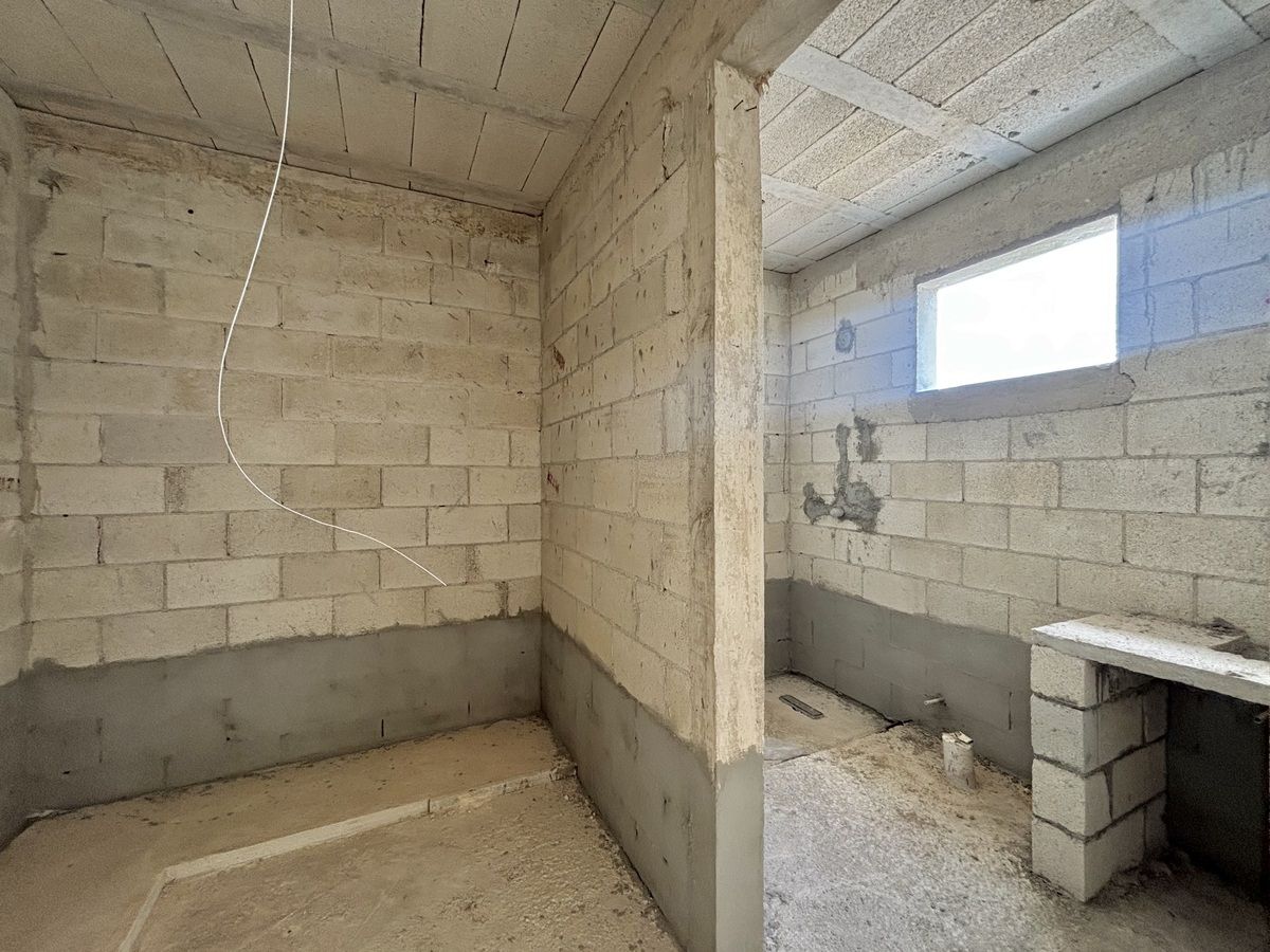 12 de 18: CLÓSET & BAÑO