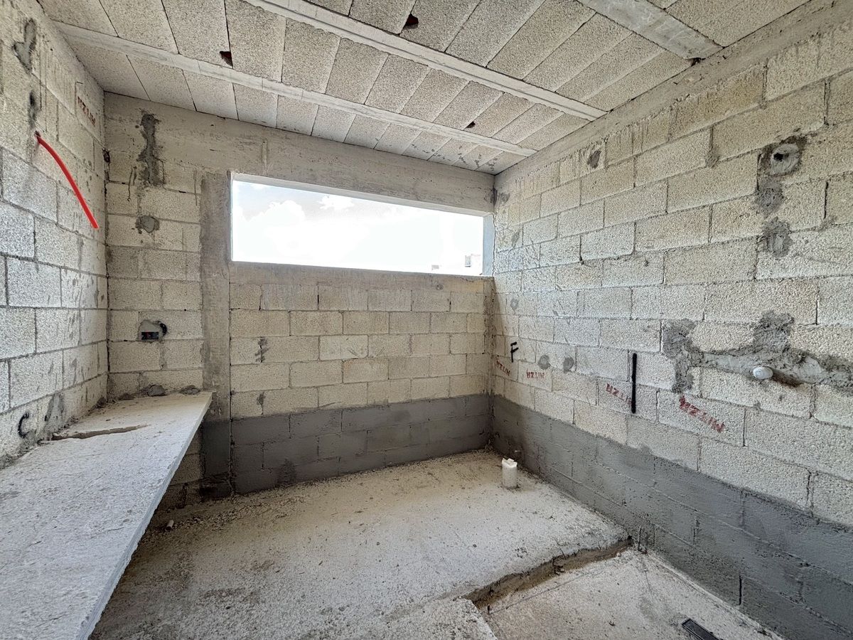 15 de 18: BAÑO PRINCIPAL