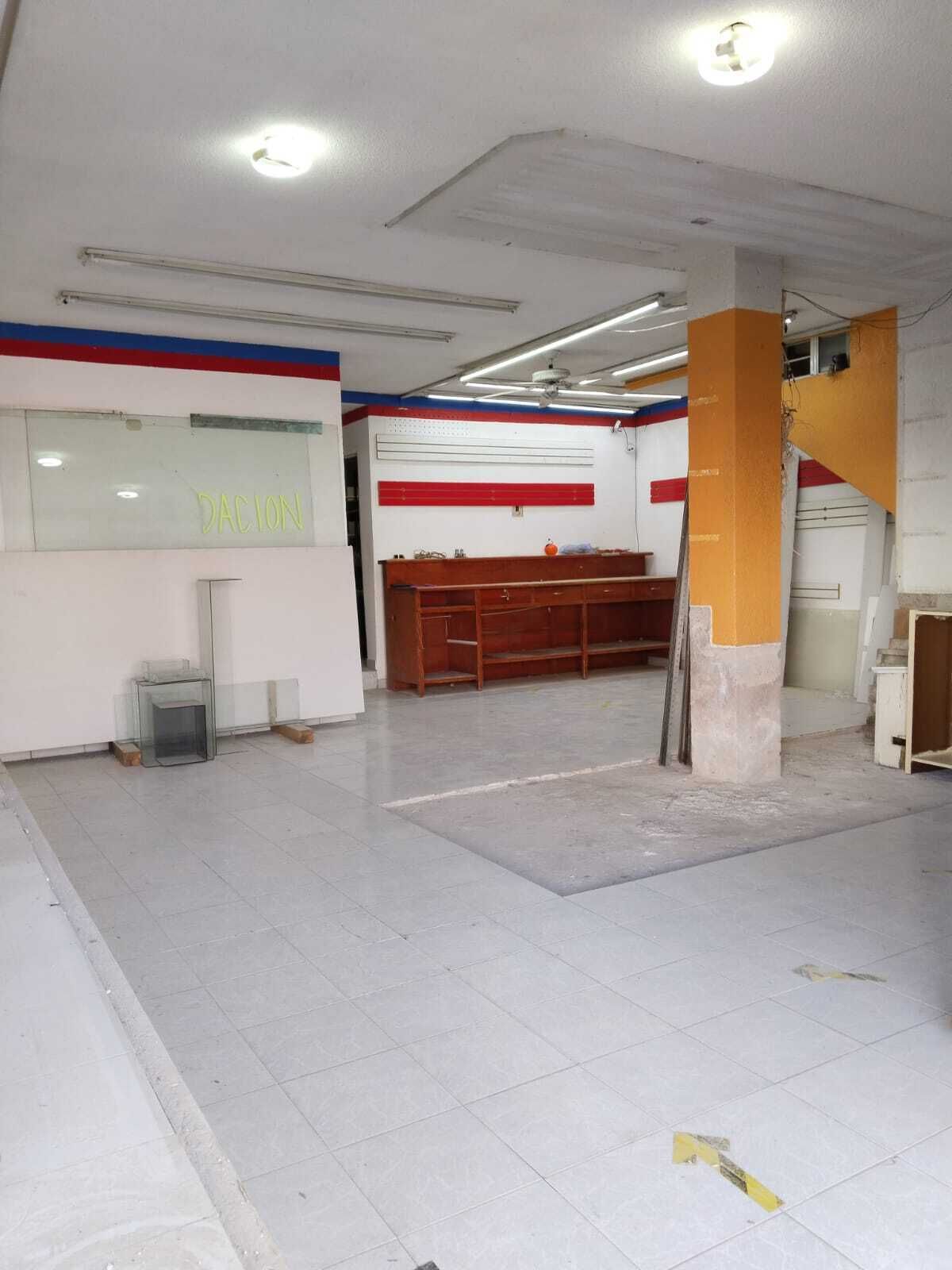 5 de 7: Área de Local