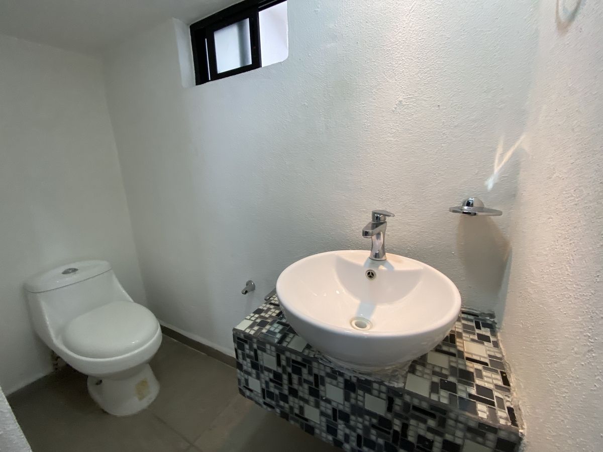 10 de 25: Medio baño