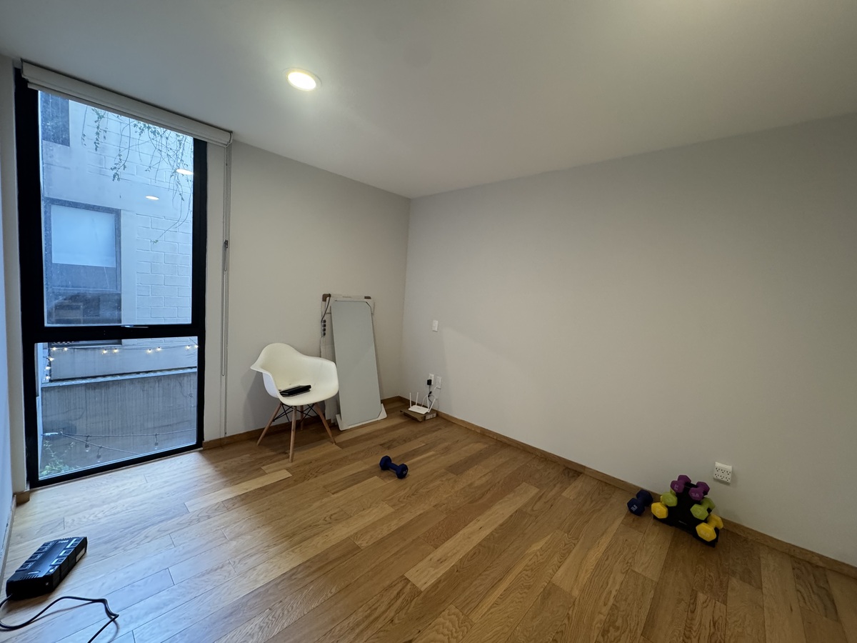 29 de 35: Segunda recámara