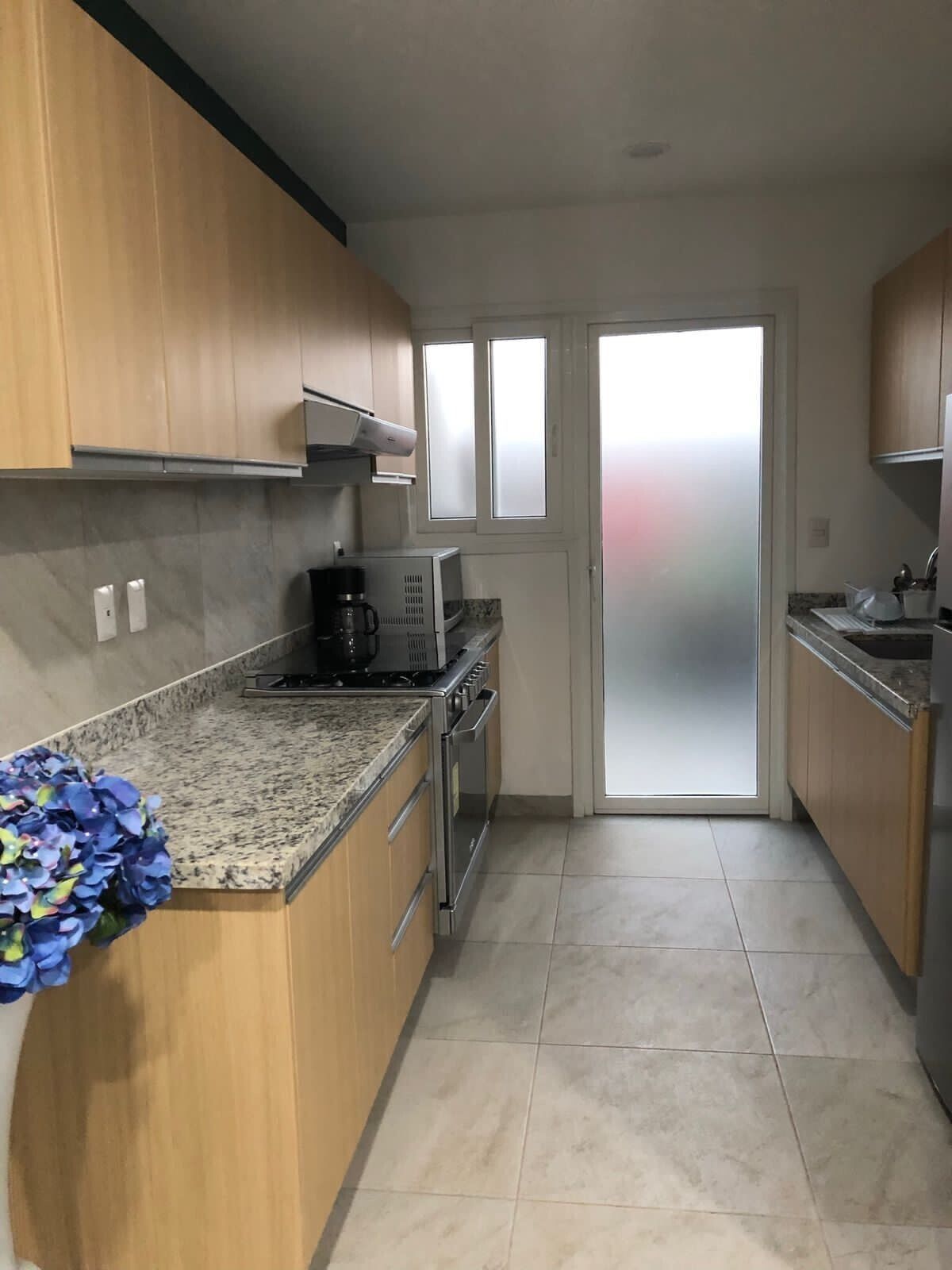 4 of 13: cocina