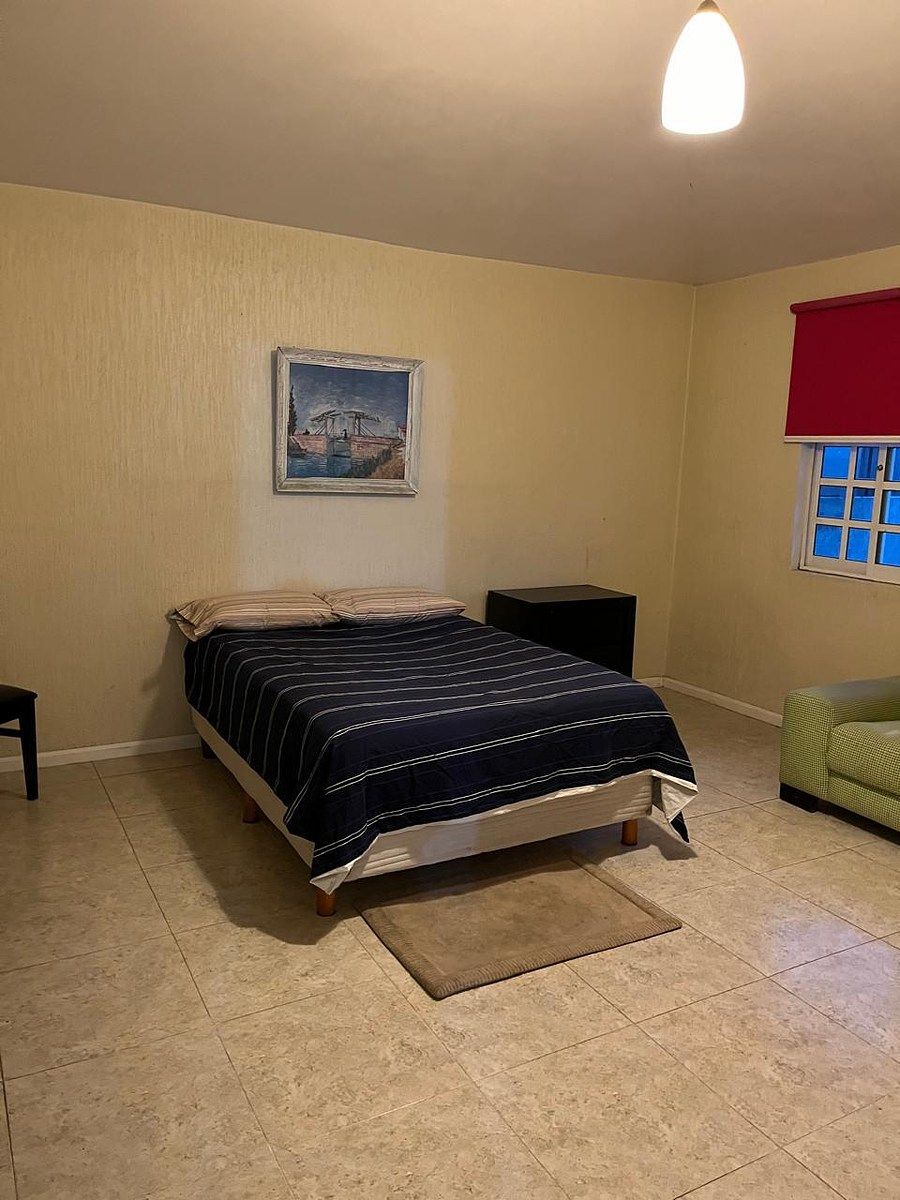 15 of 20: Recamara Secundaria 1