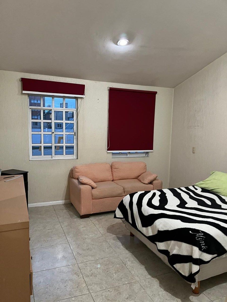 16 of 20: Recamara Secundaria 2