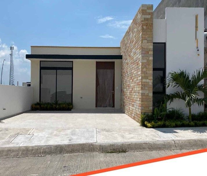 Casa DE UN NIVEL en venta en Fracc. Lomas del Dorado. ALVARADO,VER.