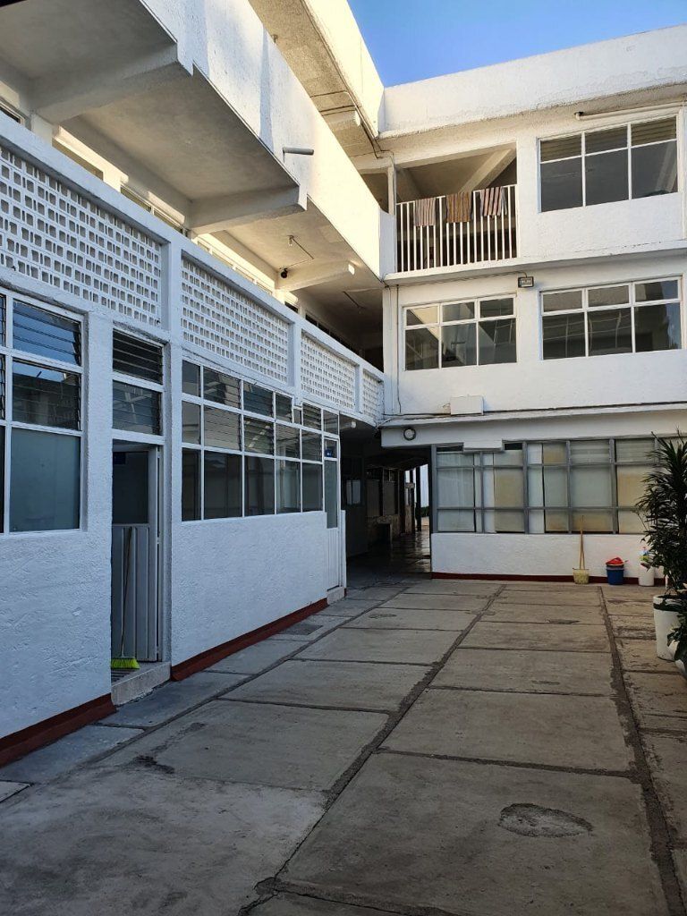 https://assets.easybroker.com/property_images/4689136/79134519/EB-QZ9136.jpeg?version=1724342565