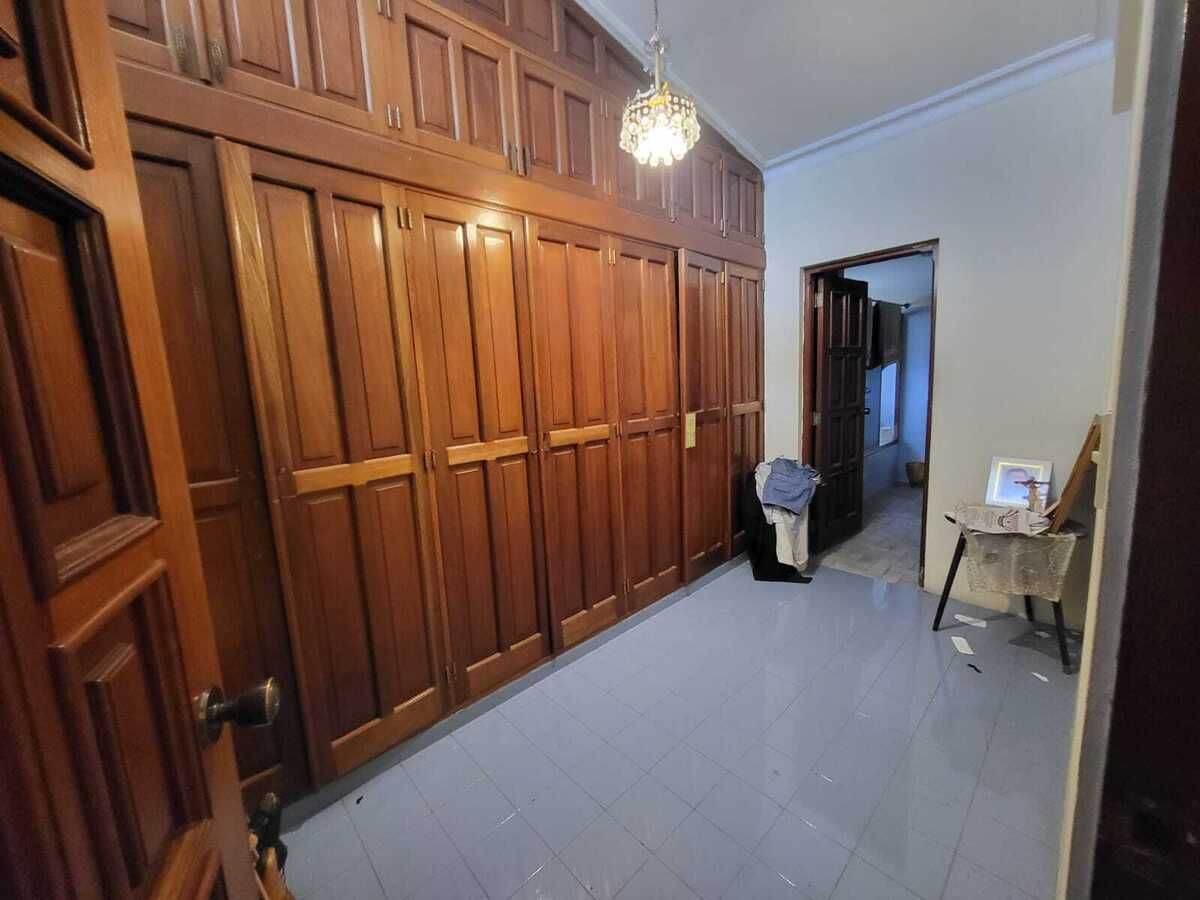 10 de 18: Closet auxiliar
