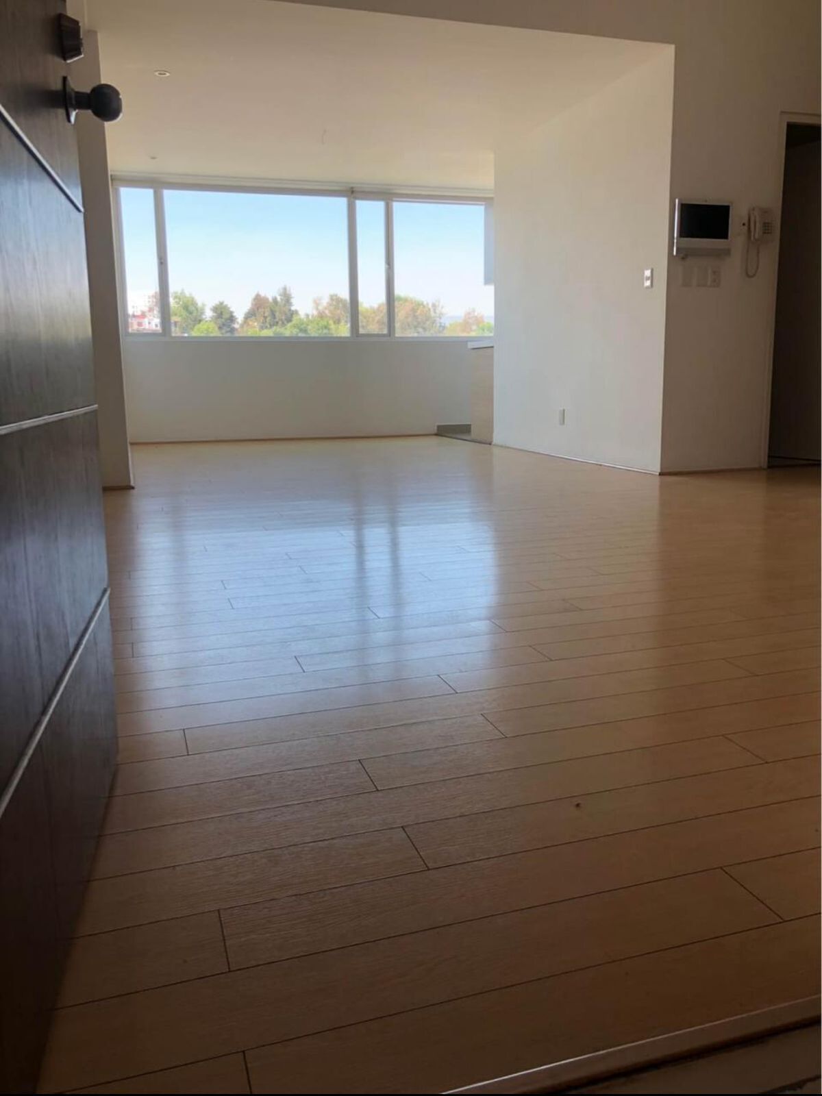 1 de 24: Sala