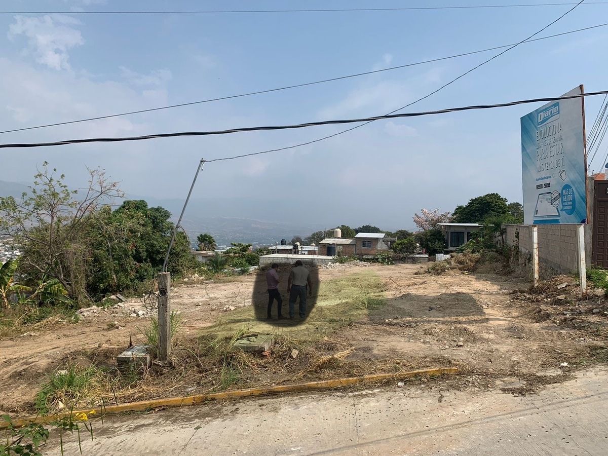 En Venta terreno habitacional en Jardines del Oriente, Tuxtla Gutz. - foto 3