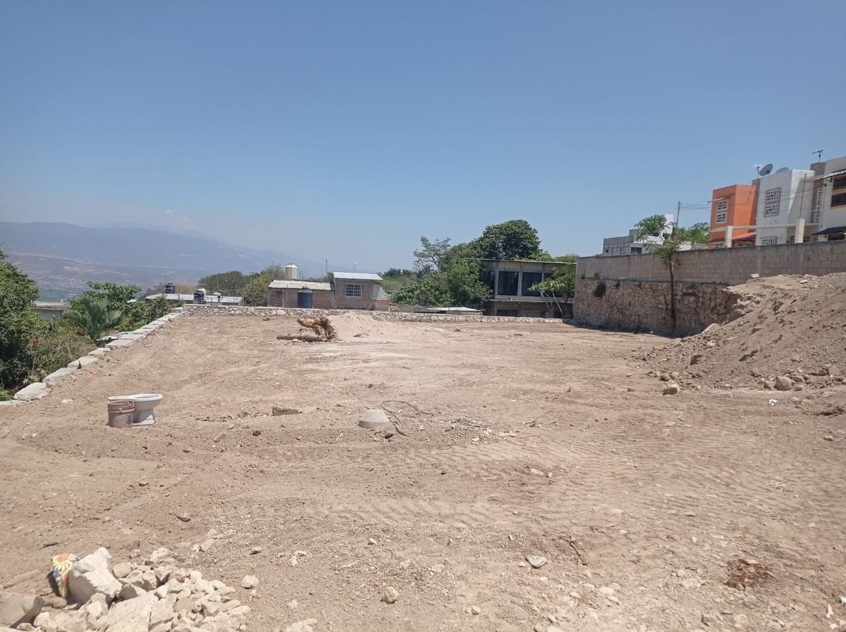 En Venta terreno habitacional en Jardines del Oriente, Tuxtla Gutz. - foto 4