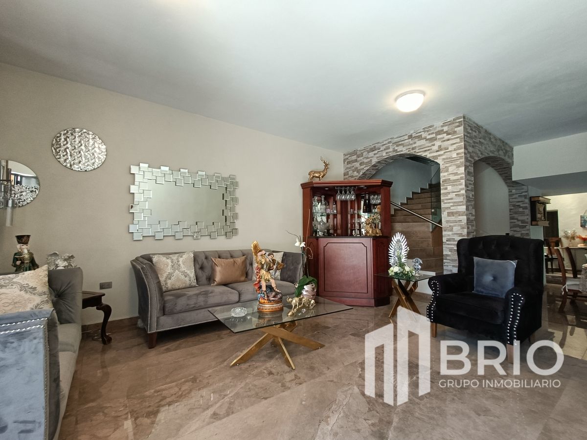 https://assets.easybroker.com/property_images/4695690/79283195/EB-RA5690.jpg?version=1724699507
