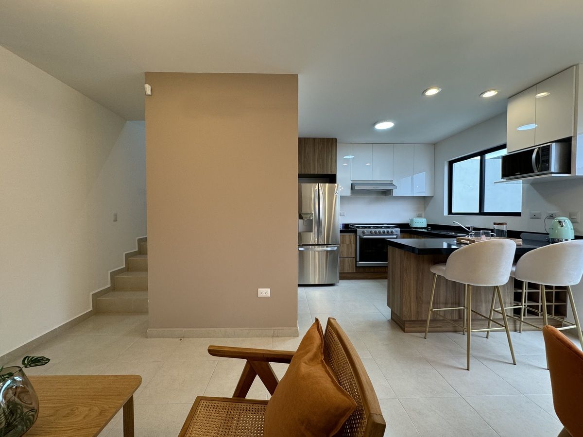 8 de 27: Sala- Comedor